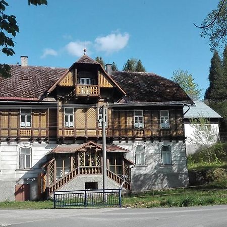 Stredisko Doubrava Hotell Zlaté Hory Exteriör bild